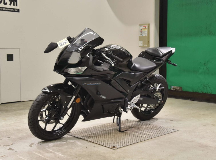 Мотоцикл Yamaha YZF-R25A с пробегом 988 km