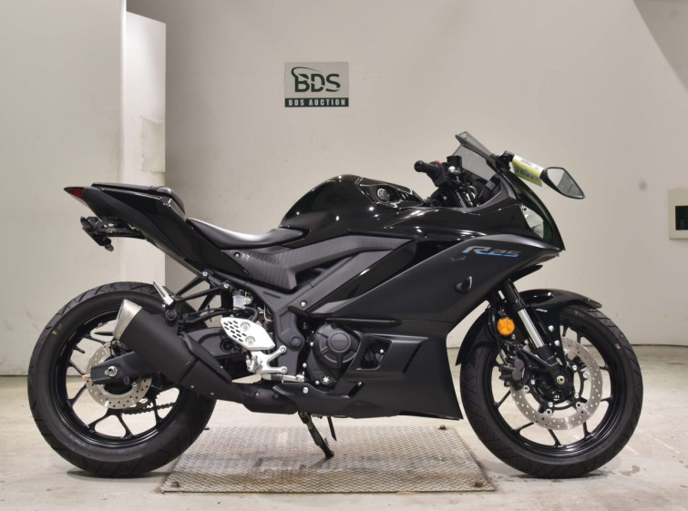 Мотоцикл Yamaha YZF-R25A с пробегом 988 km