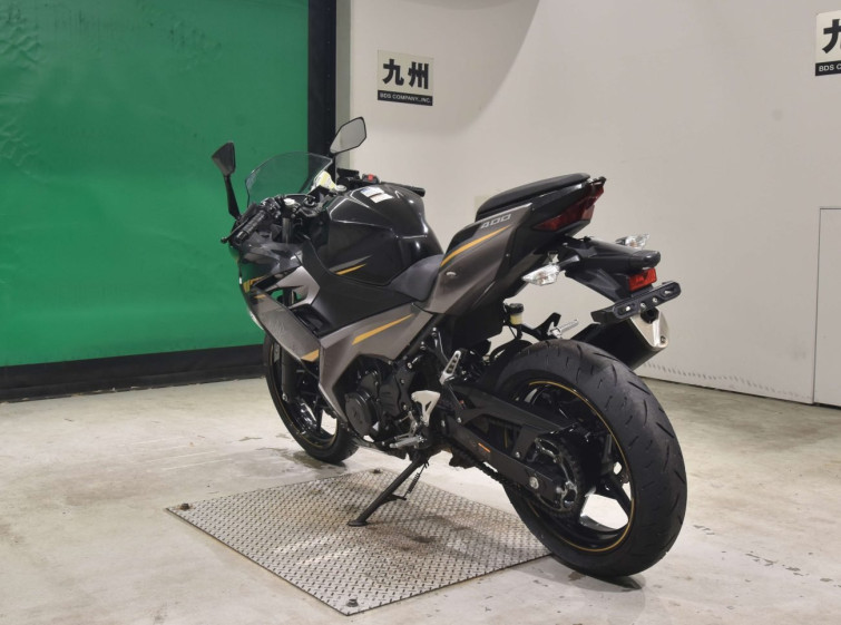 Мотоцикл Kawasaki NINJA400 с пробегом 41199 km