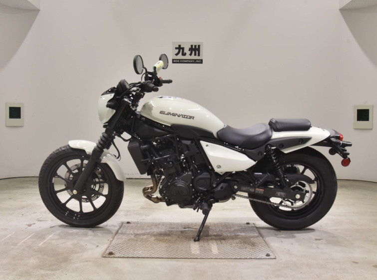 Мотоцикл Kawasaki ELIMINATOR400-3SE з пробігом 29 km