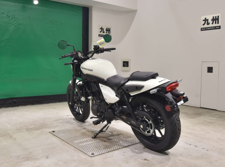 Мотоцикл Kawasaki ELIMINATOR400-3SE з пробігом 29 km