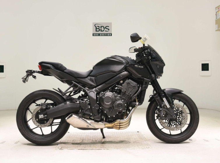 Мотоцикл Honda CB650R с пробегом 7714 km
