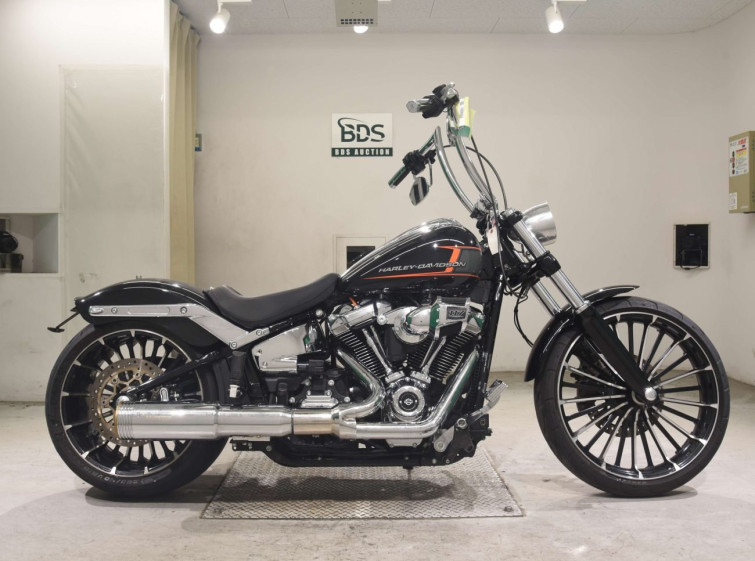 Мотоцикл HD FXBR1920 з пробігом 24259 km
