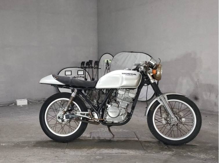 Мотоцикл Honda GB250 CLUBMAN с пробегом 8372 km