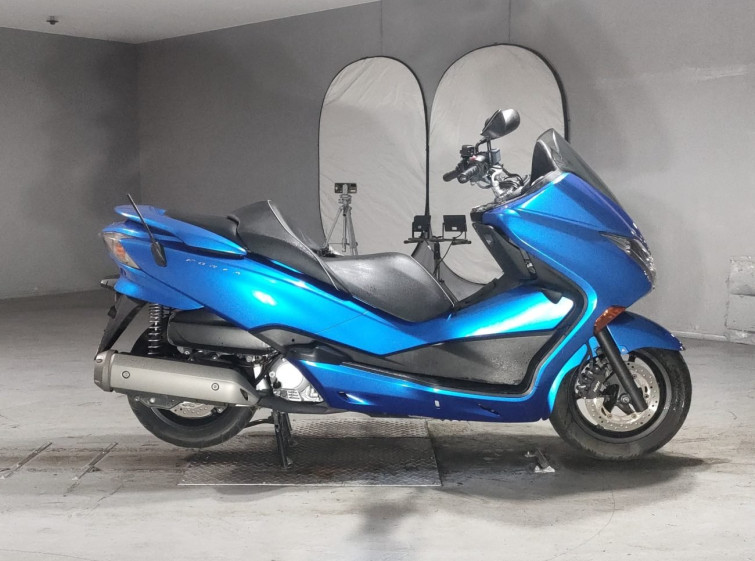 Мотоцикл Honda FORZA Z з пробігом 5471 km