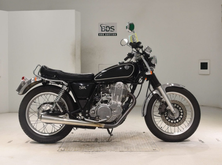 Мотоцикл Yamaha SR400 з пробігом 26048 km