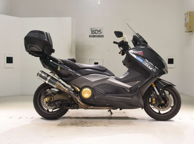 Мотоцикл Yamaha T-MAX530A с пробегом 44568 km