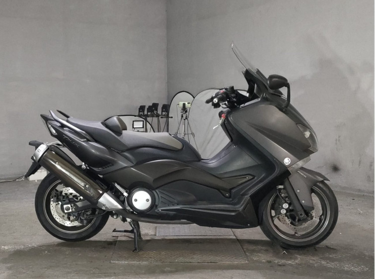 Мотоцикл Yamaha T-MAX530 с пробегом 13041 km