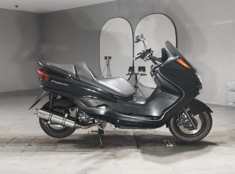 Мотоцикл Yamaha MAJESTY 250C з пробігом 17862 km