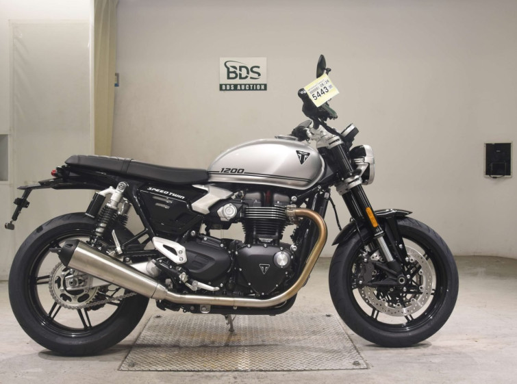 Мотоцикл Triumph SPEED TWIN с пробегом 1 km