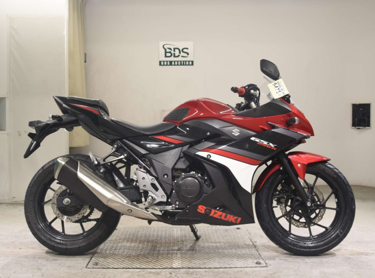 Мотоцикл Suzuki GSX250R з пробігом 9192 km