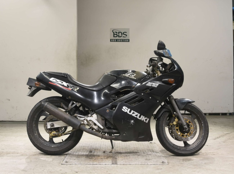 Мотоцикл Suzuki GSX-R250 з пробігом 31775 km
