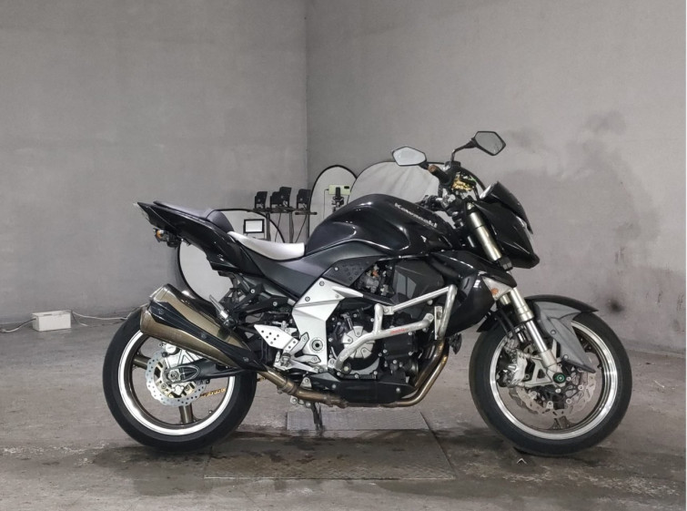 Мотоцикл Kawasaki Z1000 с пробегом 32797 km