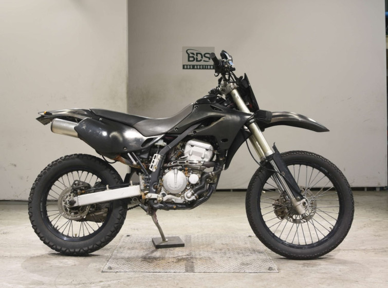 Мотоцикл Kawasaki D-TRACKER250 з пробігом 19239 km