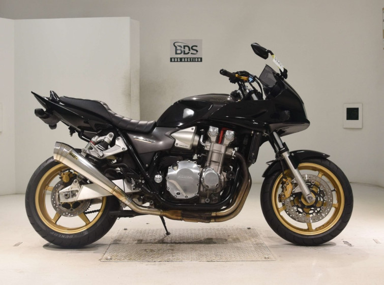 Мотоцикл Honda CB1300SF BOLDOR с пробегом 27468 km