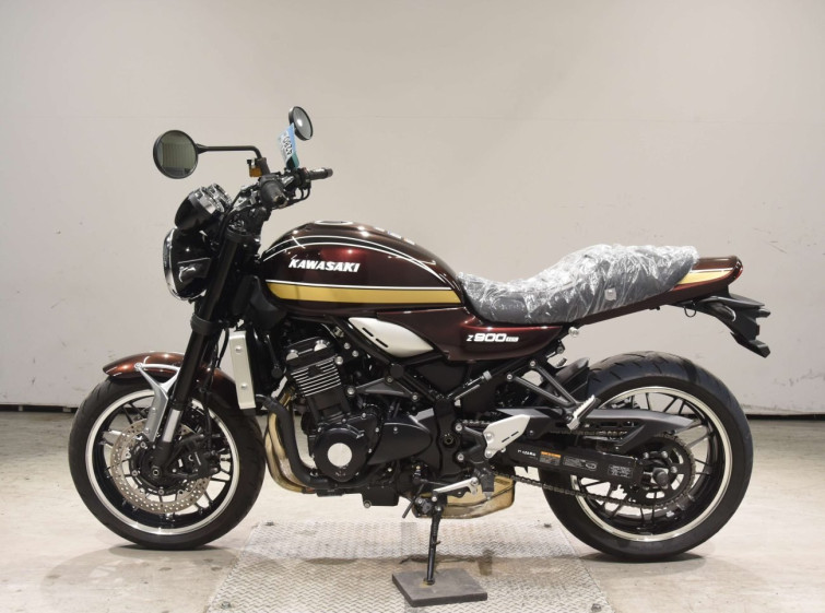 Мотоцикл Kawasaki Z900RS з пробігом 5565 km