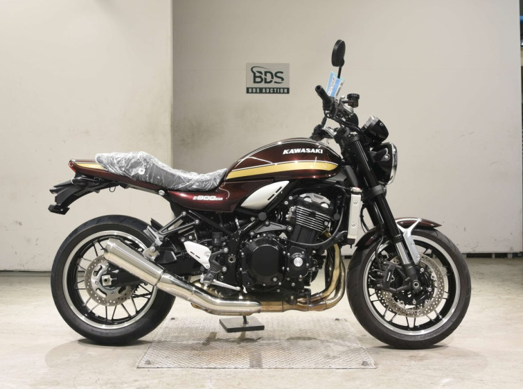Мотоцикл Kawasaki Z900RS з пробігом 5565 km
