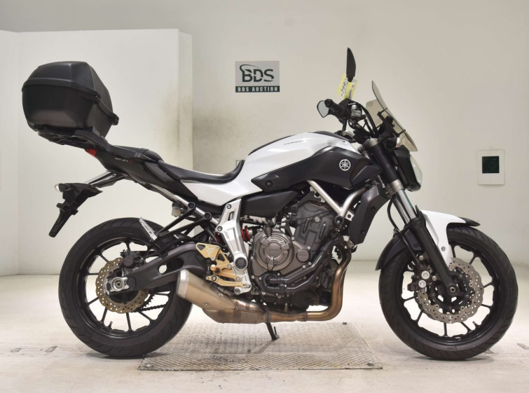 Мотоцикл Yamaha MT-07 с пробегом 42105 km