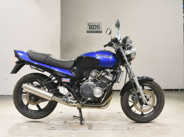 Мотоцикл Honda JADE CB250 с пробегом 6135 km
