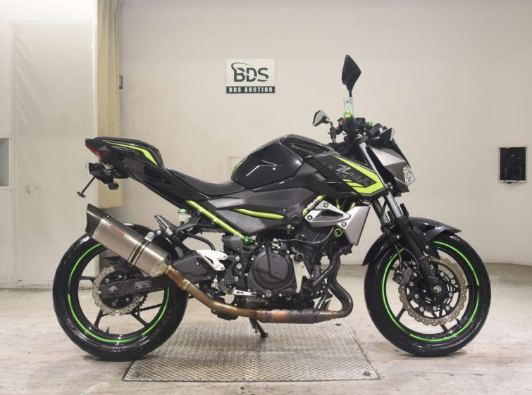 Мотоцикл Kawasaki Z400 з пробігом 22027 km
