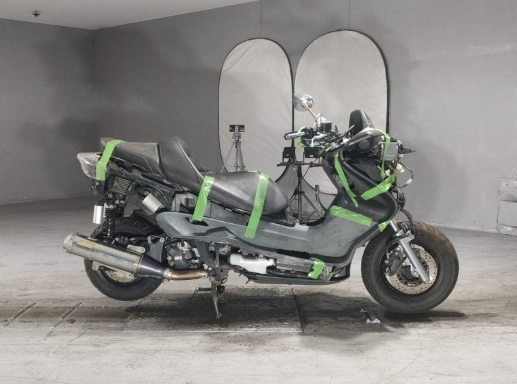 Мотоцикл Yamaha MAJESTY 250