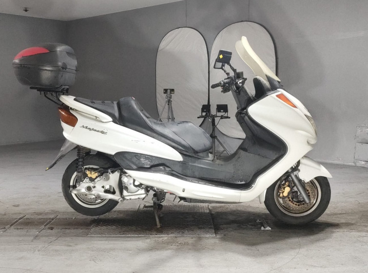 Мотоцикл Yamaha MAJESTY 250C з пробігом 21854 km