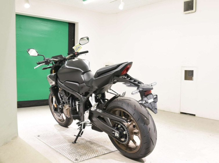 Мотоцикл Honda CB650R-2E CLUTCH с пробегом 495 km