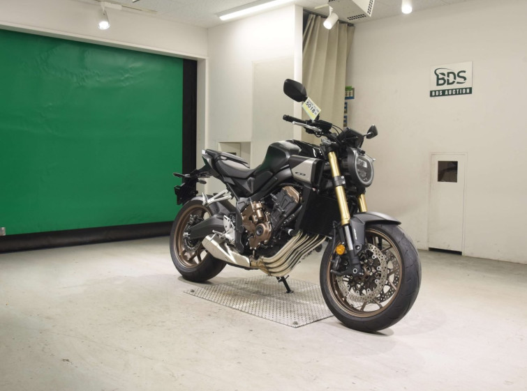 Мотоцикл Honda CB650R-2E CLUTCH с пробегом 495 km