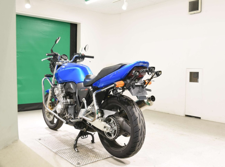 Мотоцикл Honda CB400SFK з пробігом 43189 km