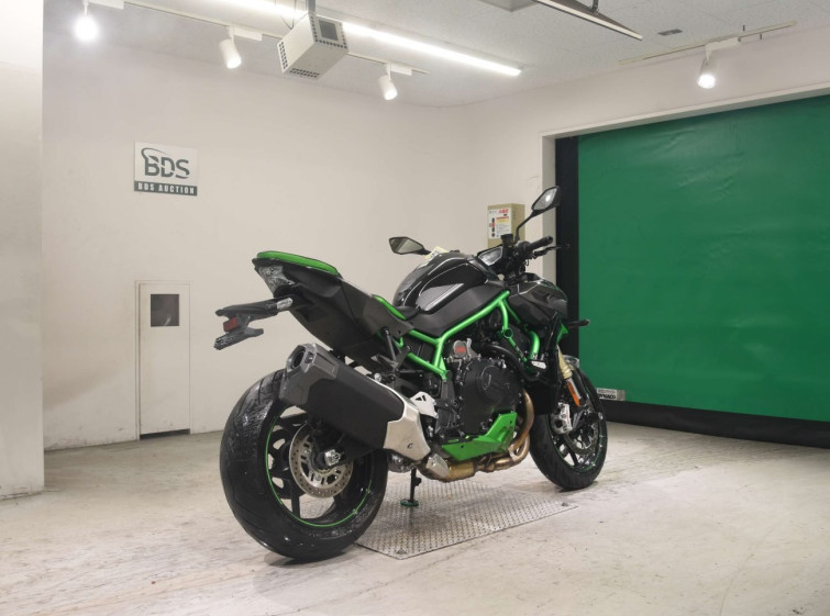 Мотоцикл Kawasaki Z H2 SE с пробегом 151 km