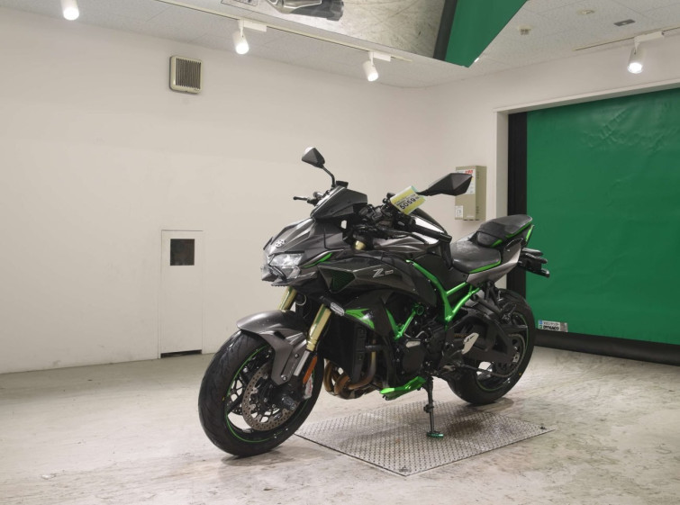 Мотоцикл Kawasaki Z H2 SE с пробегом 151 km
