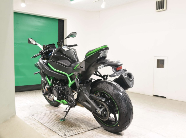 Мотоцикл Kawasaki Z H2 SE с пробегом 151 km