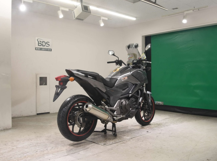 Мотоцикл Honda NC750X з пробігом 73320 km