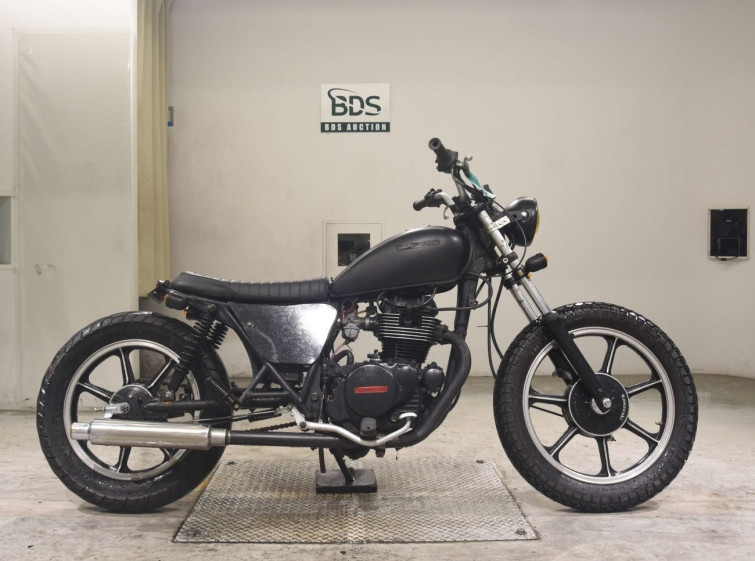 Мотоцикл Kawasaki Z250LTD з пробігом 7851 km
