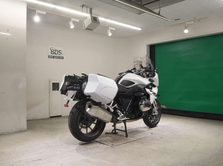 Мотоцикл BMW R1250RS з пробігом 5170 km