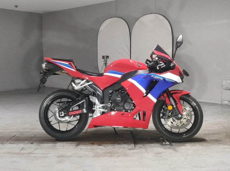 Мотоцикл Honda CBR600RR з пробігом 14456 km