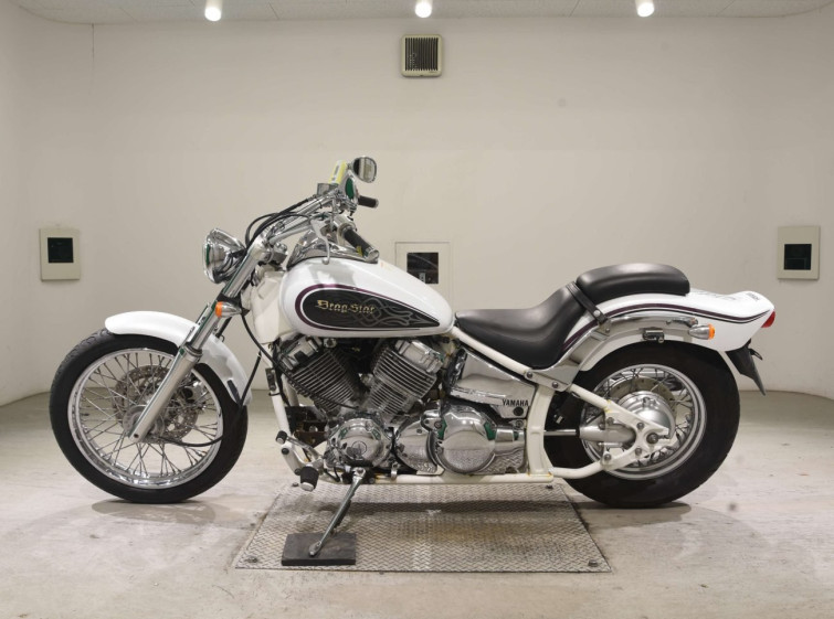 Мотоцикл Yamaha DRAGSTAR XVS400 з пробігом 5195 km