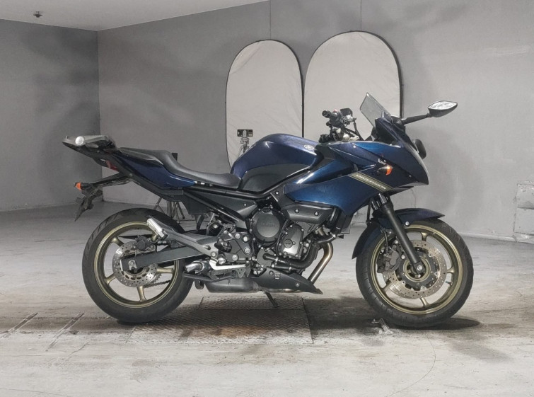 Мотоцикл Yamaha XJ6 DIVERSION с пробегом 61127 km
