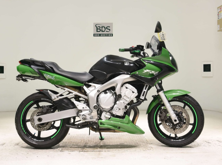 Мотоцикл Yamaha FZ6 FAZER з пробігом 25431 km