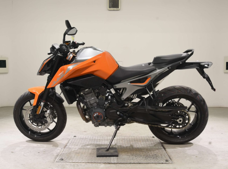 Мотоцикл KTM 790 DUKE з пробігом 42630 km