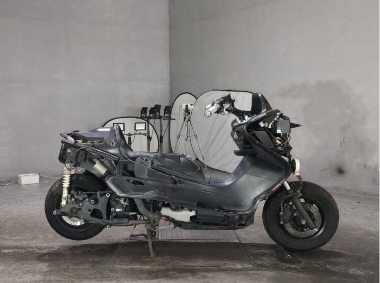 Мотоцикл Yamaha MAJESTY 250C з пробігом 38727 km