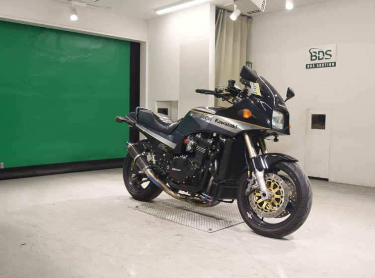 Мотоцикл Kawasaki GPZ900R с пробегом 55067 km