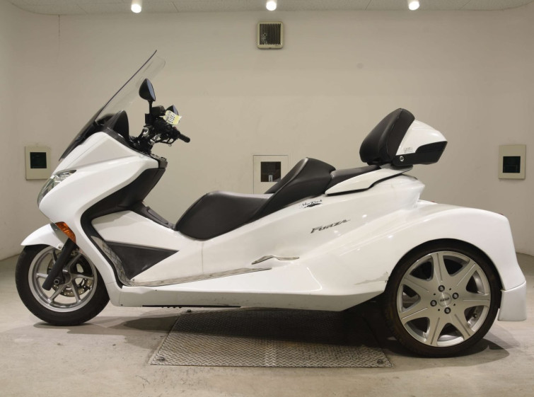 Мотоцикл Honda FORZA X TRIKE з пробігом 19207 km