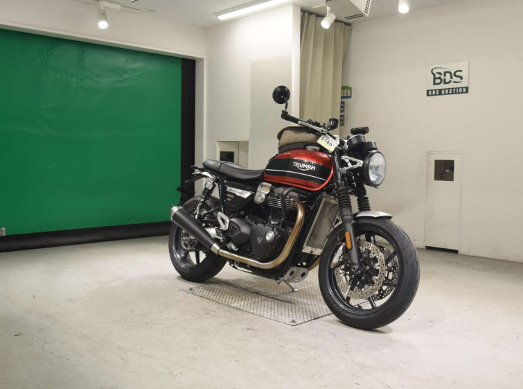 Мотоцикл Triumph SPEED TWIN з пробігом 48680 km