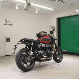 Мотоцикл Triumph SPEED TWIN з пробігом 48680 km