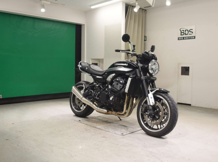 Мотоцикл Kawasaki Z900RS с пробегом 8535 km