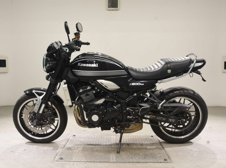 Мотоцикл Kawasaki Z900RS с пробегом 8535 km