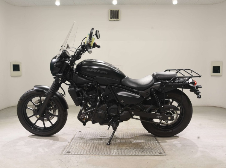 Мотоцикл Kawasaki ELIMINATOR400-3SE з пробігом 4913 km