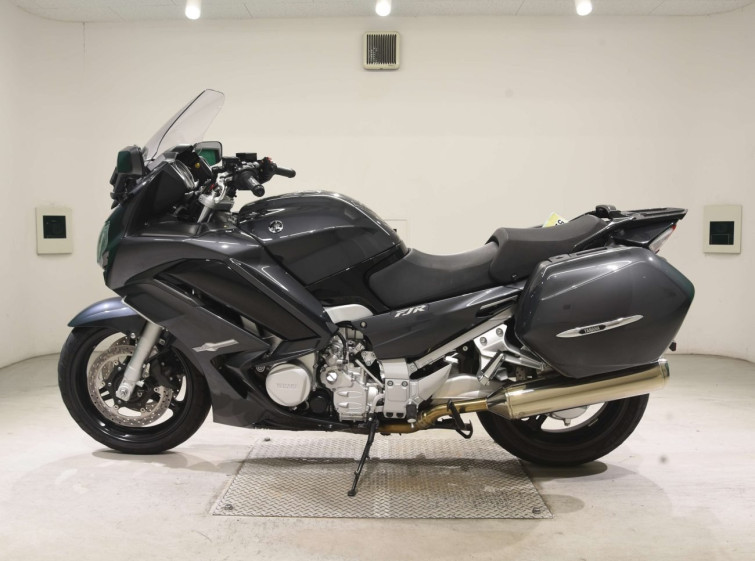 Мотоцикл Yamaha FJR1300 с пробегом 38987 km