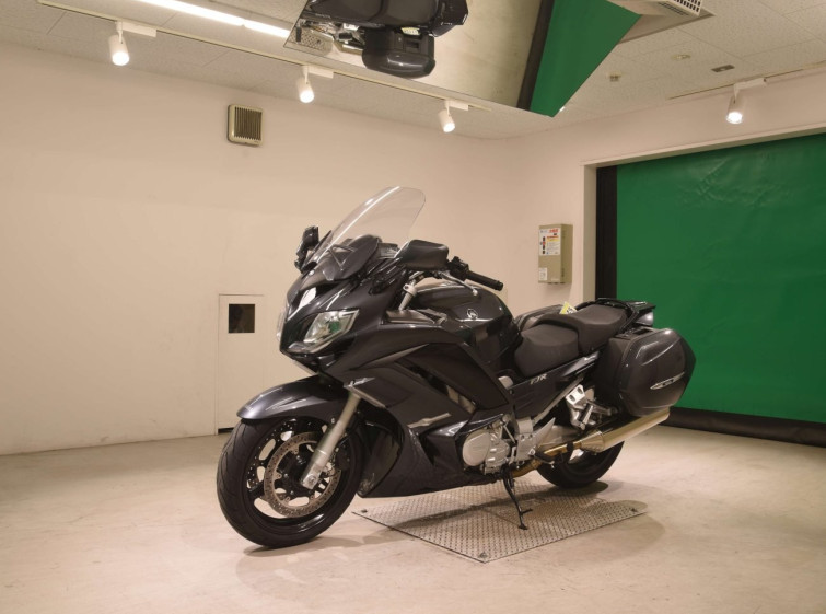 Мотоцикл Yamaha FJR1300 с пробегом 38987 km